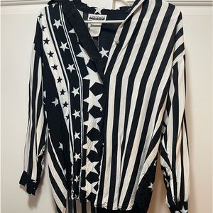 Fun vintage long sleeve Stars and Stripes top contempo casual